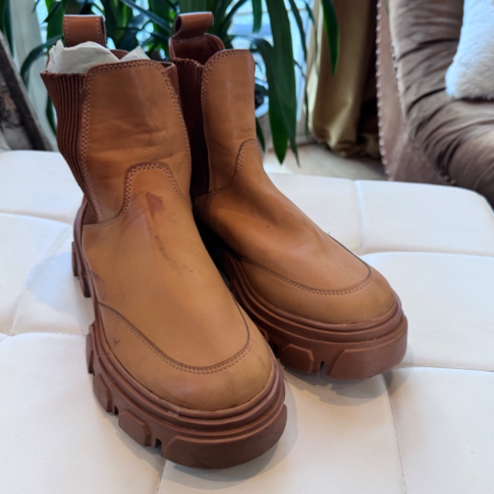 Farm Rio, Lug Beaded boot pull - Picture 2 of 8